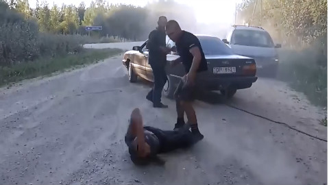 一言不合就开打!街头爆头KO!